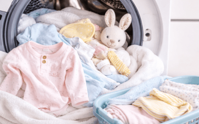 Cómo lavar la ropa de bebé: detergente, temperatura y errores