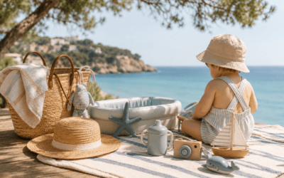 Imprescindibles para viajar con bebés y niños pequeños este verano (2026) | 11 productos que no pueden faltar